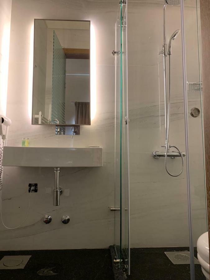 El Boutique Hotel Tyrus Eksteriør billede